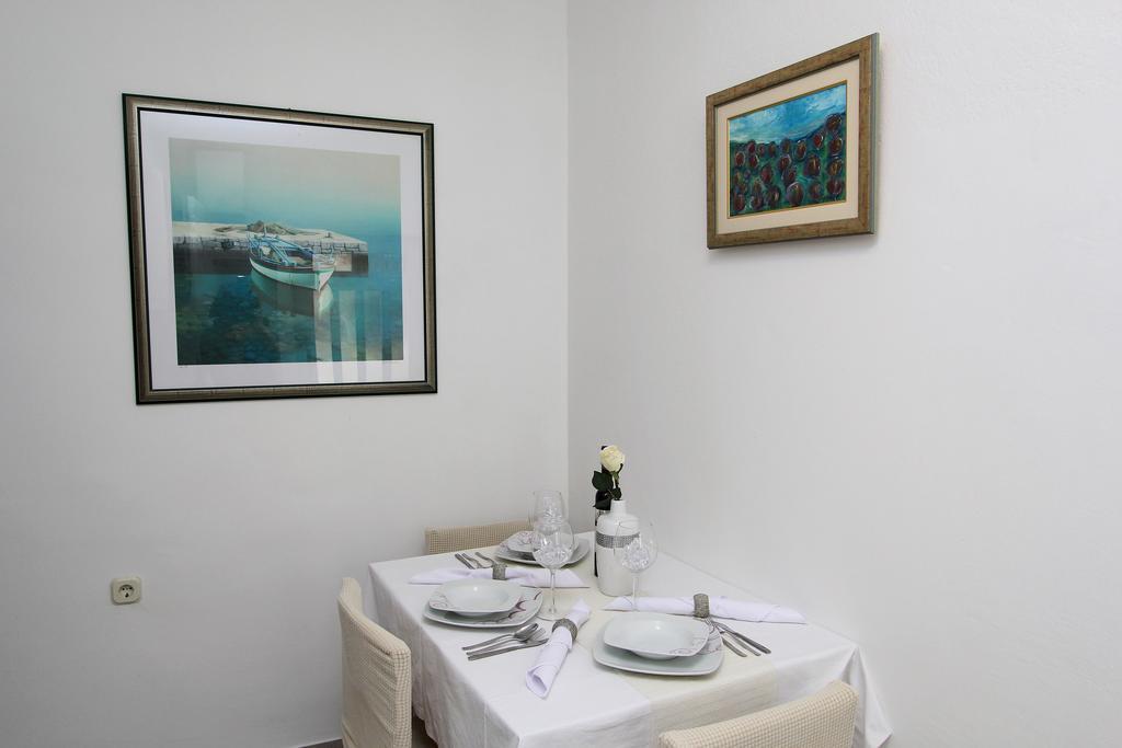 Apartment Old Town Manosa สปลิท ภายนอก รูปภาพ